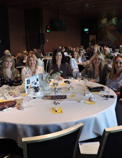 32293361_10216010861684659_8047381760389939200_n