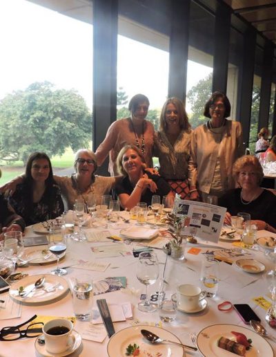 32313752_10216010788002817_3031189279574327296_n